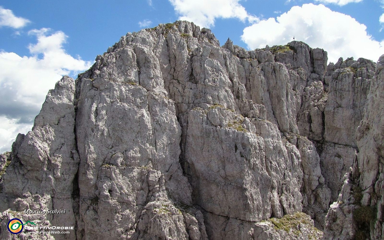 31 La parte finale della difficile ferrata....JPG